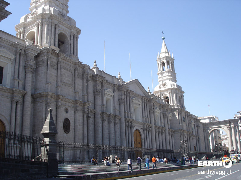 Perù, spiritualità, cattedrale di Arequipa